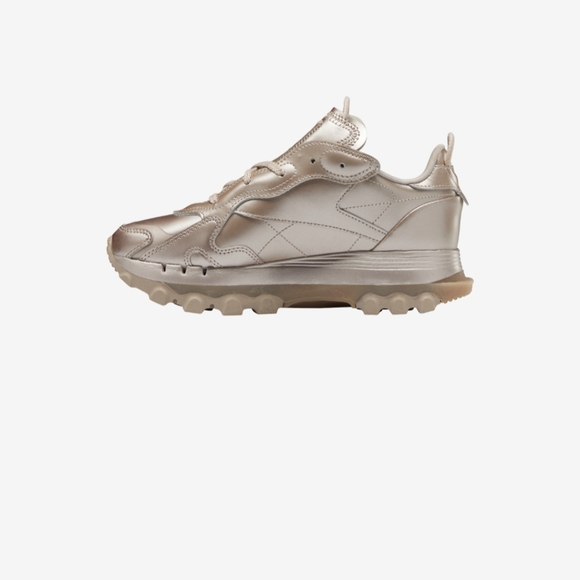 NIB Cardi B Reebok Classic Leather Cardi B, Gold 7.5 - Picture 3 of 5